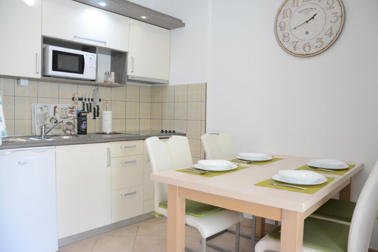 Apartments Marina Ražanac Εξωτερικό φωτογραφία