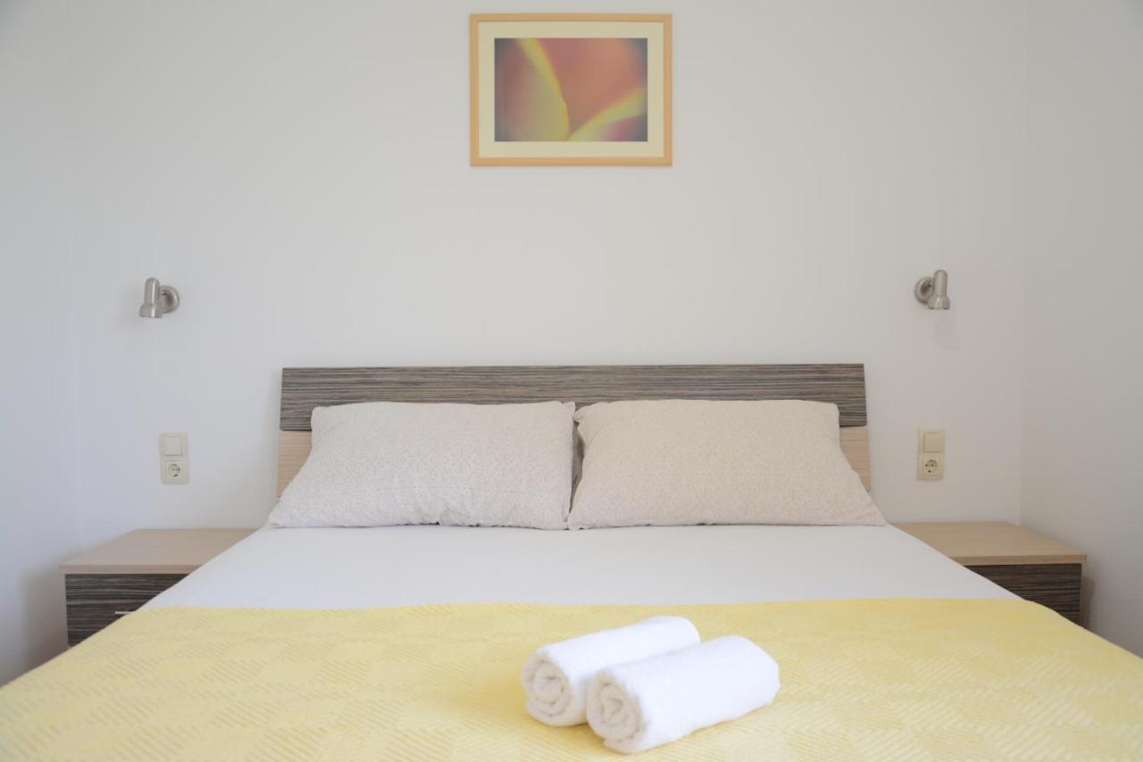 Apartments Marina Ražanac Εξωτερικό φωτογραφία
